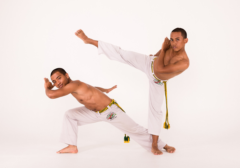 Capoeira for Beginners 8 passes class